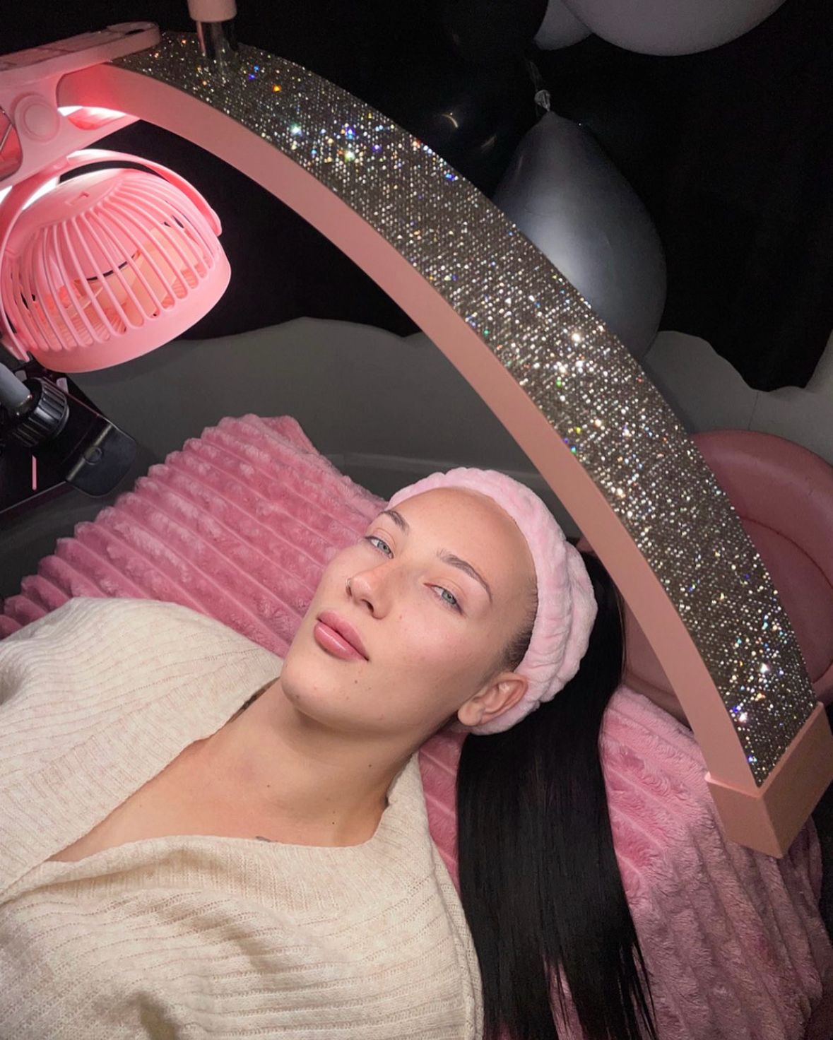 Lámpara Diamond Half Moon - Luz profesional para belleza 28” | RJ Moon Pro