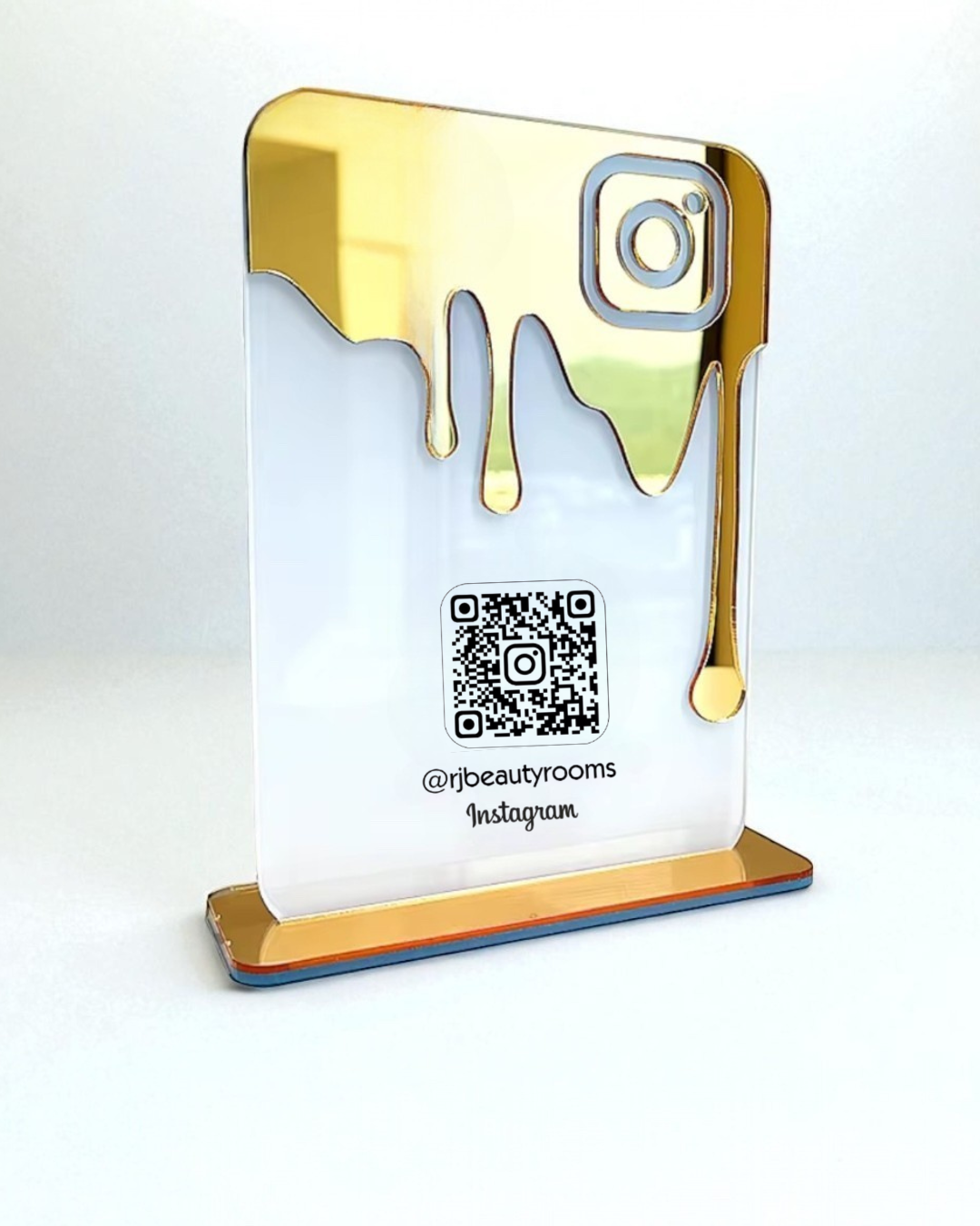 Cartel personalizado con código QR de Instagram