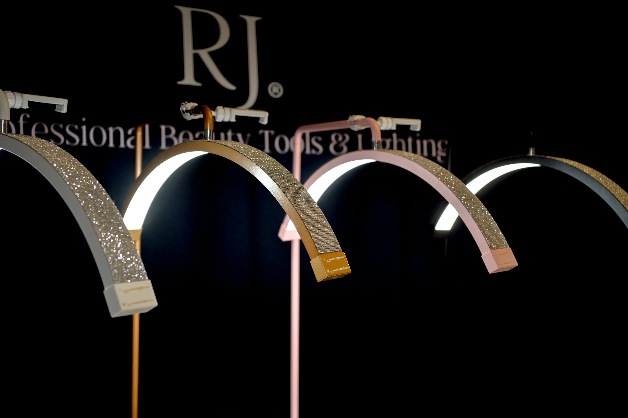 Belleza diamantina a la luz de la luna